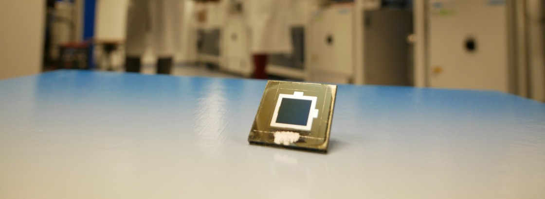 Tandem Solar Cell Tandem Solar Cell