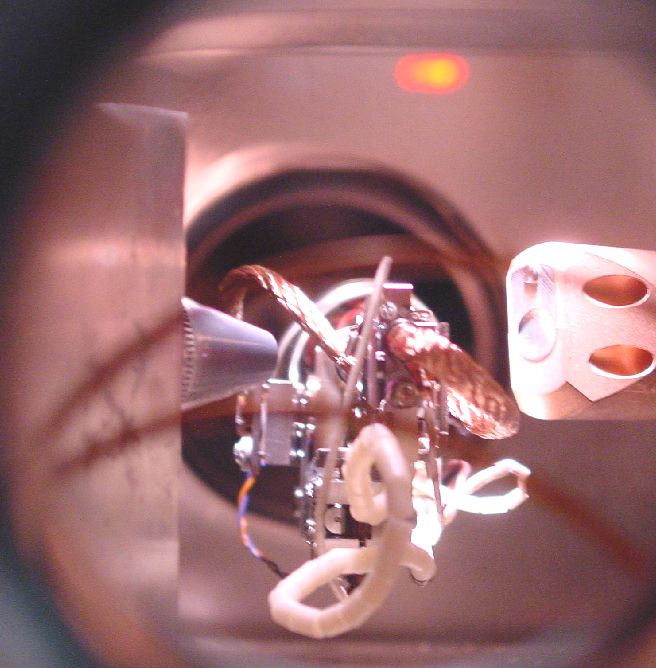 target manipulator (ions enter from the left side) - enlarged view