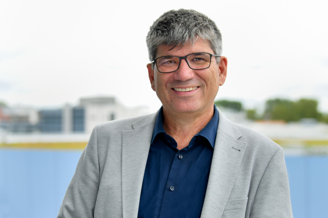 Portrait Bernd Rech, scientific managing director at HZB