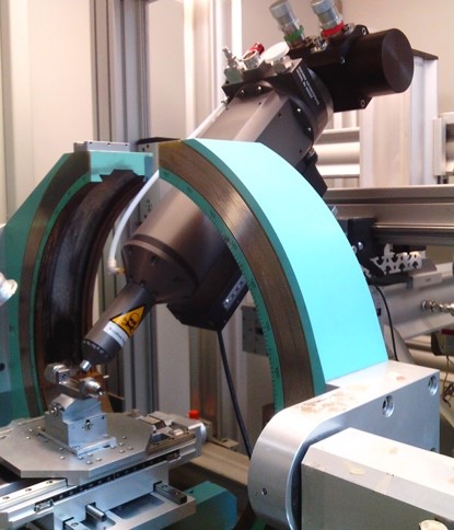 N-Helix closed cycle operated cryo-jet at KMC-2 beamline.
