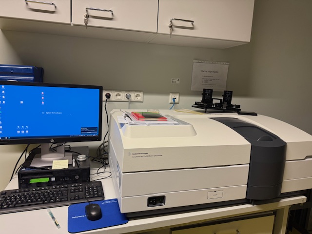 UV-Vis-NIR Cary 5000