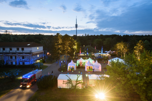 Long Night of Science at HZB's Wannsee site: Solar cells, environmentally friendly hydrogen and a visit to the experimental halls of the research reactor