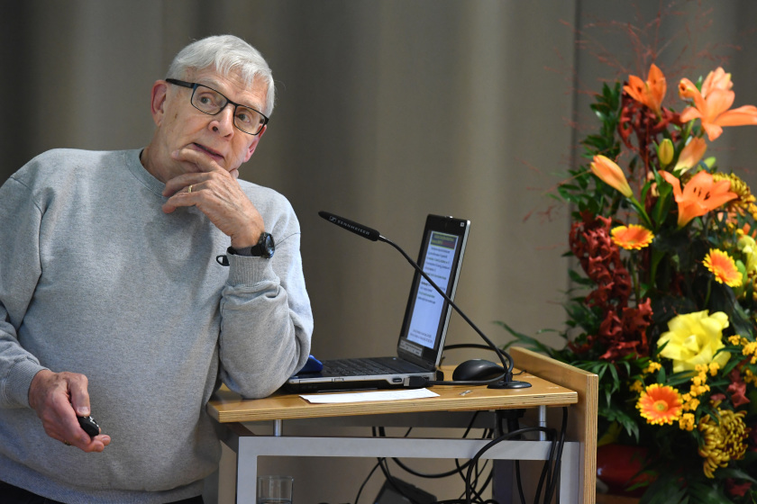 &lsquo;Chuck&rsquo; Fadley spoke at the inauguration of the EMIL facility in 2016.