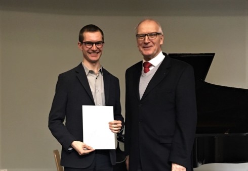 Doctoral student receives Erhard Hpfner Thesis Award