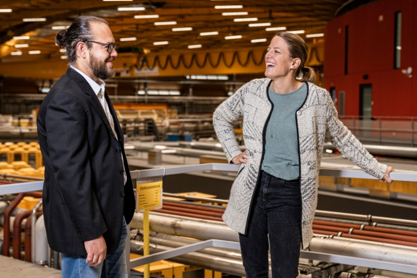 The prize for innovation in synchrotron research went to Professor Marianne Liebi and Dr Manuel Guizar-Sicairos, both from the Paul Scherrer Institute (PSI), Switzerland.