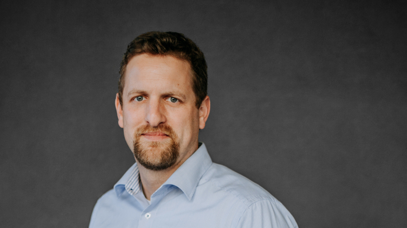 Nico Fischer ist Professor f&uuml;r Chemieingenieurswesen an der University of Cape Town, S&uuml;dafrika und leitet dort das Institut f&uuml;r Katalyse.