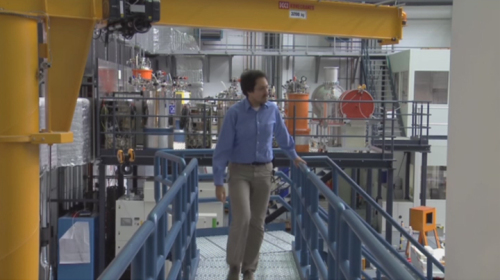 <a href="http://www.helmholtz-berlin.de/mediathek/video/portraits/neutrons_de.html">&#9654;<strong> Video:</strong> Meet the Neutrons</a>