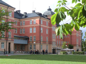 HZB-Wissenschaftler kooperieren in Forschung und Lehre:  Dr. Atoosa Meseck unterrichtet Beschleunigerphysik an der Universitt Uppsala in Schweden