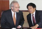 Prof. Dr. Michael Steiner erhlt Ehrenprofessur des China Institute of Atomic Energy