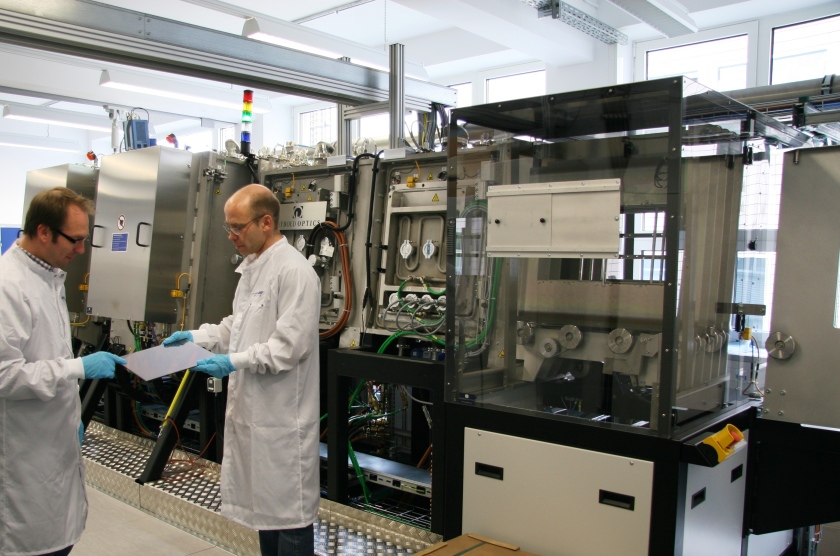 PVcomB conducts research and technological improvement on CIGS solar cells, in close cooperation with industrial partners. 