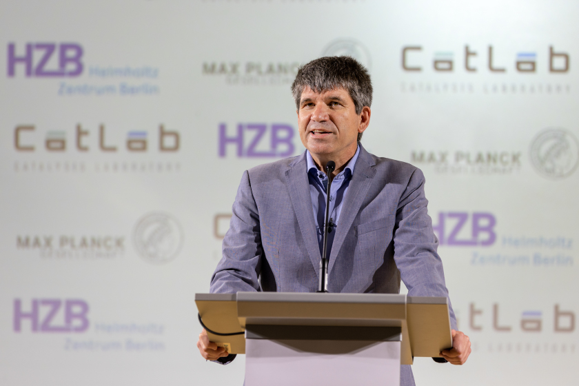 Bernd Rech opens the ceremonial launch of CatLab