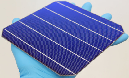 Silizium-Heterojunction-Solarzelle, entwickelt vom PVcomB.