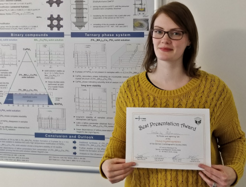 <p>Frederike Lehmann earned an award for her presentation at the annual meeting of the German Society for Crystallography.</p>