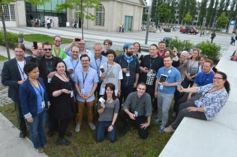 Das Helmholtz-Zentrum Berlin beim ScienceTweetup: Aktive Blogger besuchen Forschungseinrichtungen und berichten